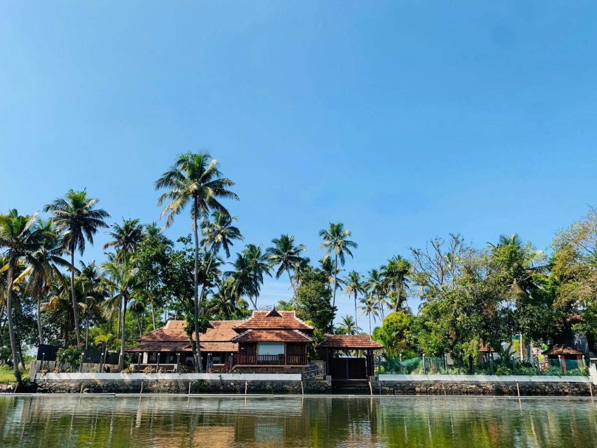 Cherai Lake Resort 체라이 비치 외부 사진